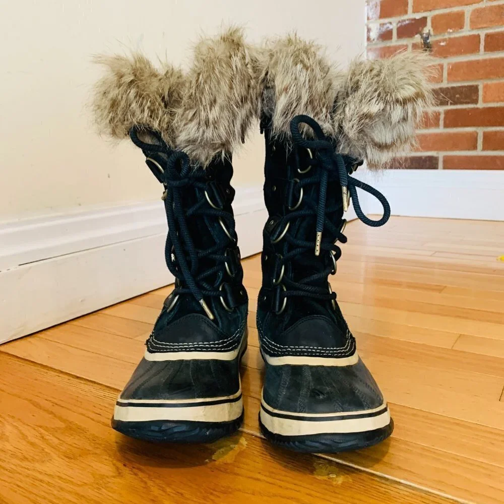 Sorel Women’s Joan Of Arctic Waterproof Winter Boots, Size 8.5M